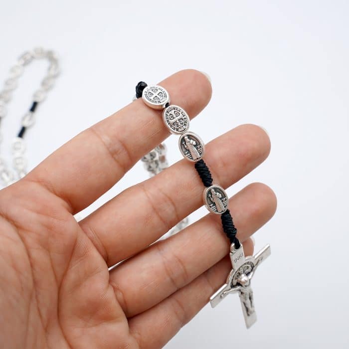 手工圣本笃玫瑰念珠 - 10毫米合金珠子与意大利配件 Catholic religious art