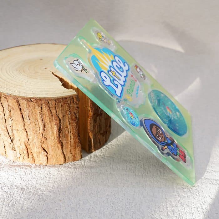 摆件-2025禧年-亚克力-正面蓝衣手杖吉祥物-14cm Catholic religious art