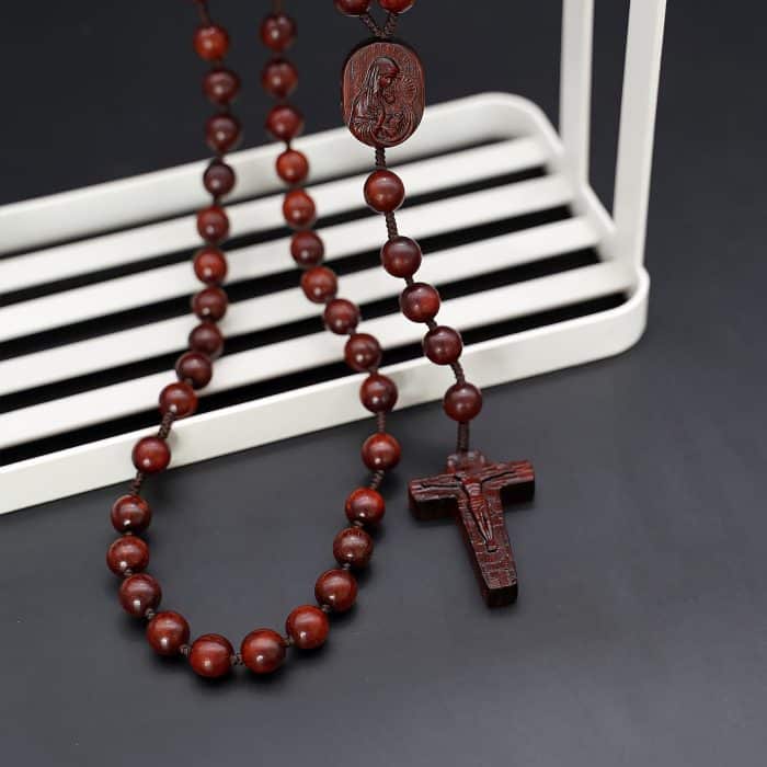 玫瑰念珠-圣母抱耶稣-绳编小叶紫檀-8/10mm（送念珠包） Catholic religious art