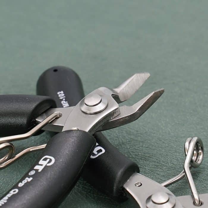 斜嘴钳子 Catholic religious art