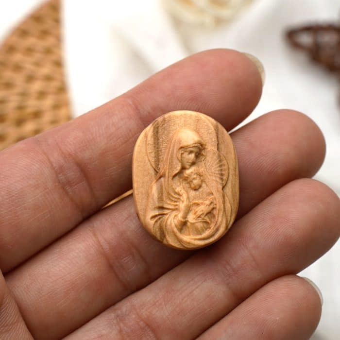 DIY双通-圣母抱耶稣-椭圆形-橄榄木-2.6cm Catholic religious art