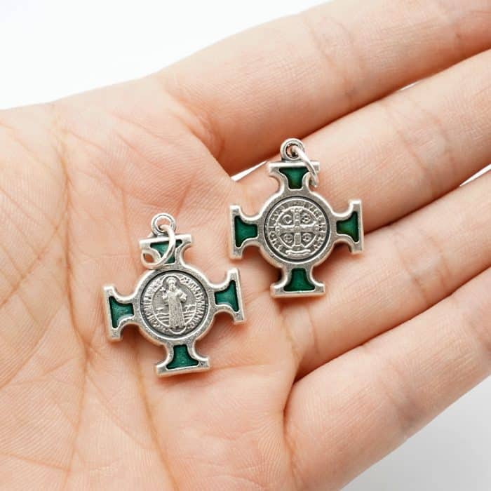 DIY十字架-圣本笃方形+锌合金+绿色珐琅-2.0cm Catholic religious art