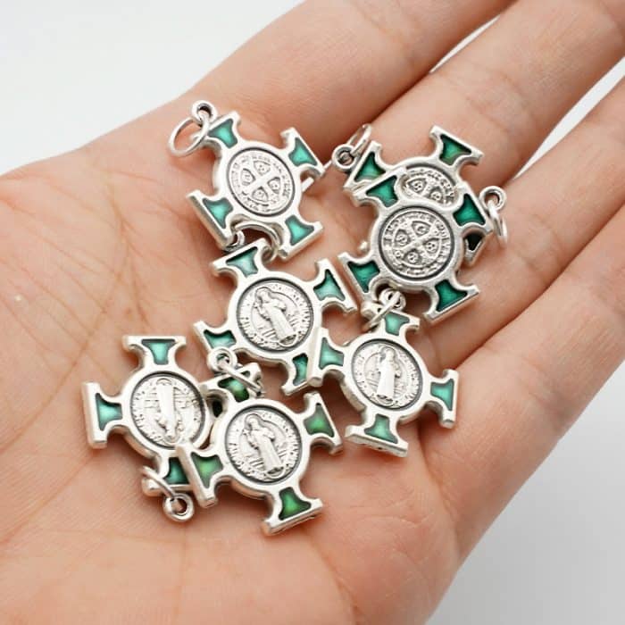 DIY十字架-圣本笃方形+锌合金+绿色珐琅-2.0cm Catholic religious art