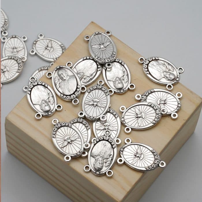 DIY三通-方济各+圣神-椭圆带玫瑰花-锌合金-2.1cm Catholic religious art