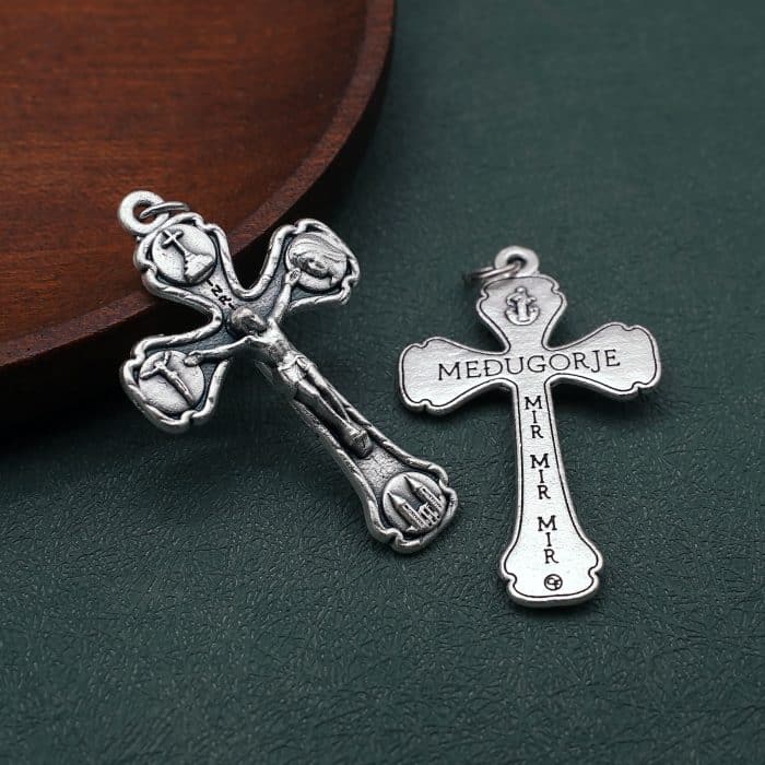 DIY十字架-默主哥耶和平-锌合金-3.9x2.7cm Catholic religious art