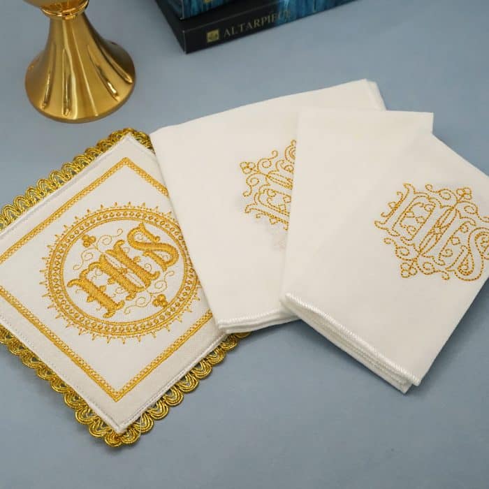 祭台用九折布套装 - IHS符号 Catholic religious art