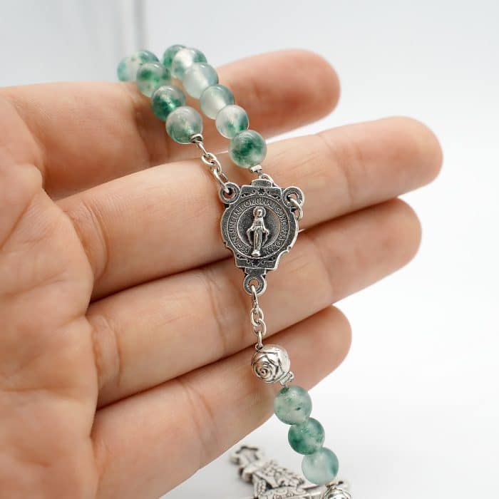 玫瑰念珠-圣母显灵+圣体十字架-水草绿水晶-6mm Catholic religious art