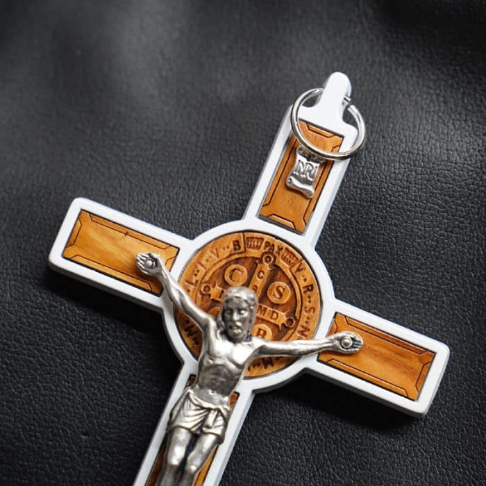 合金圣本笃十字架带圣牌橄榄木制白色-13x7cm Catholic religious art