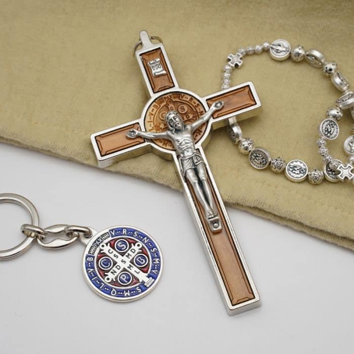 合金圣本笃十字架带圣牌橄榄木制银色-13x7cm Catholic religious art