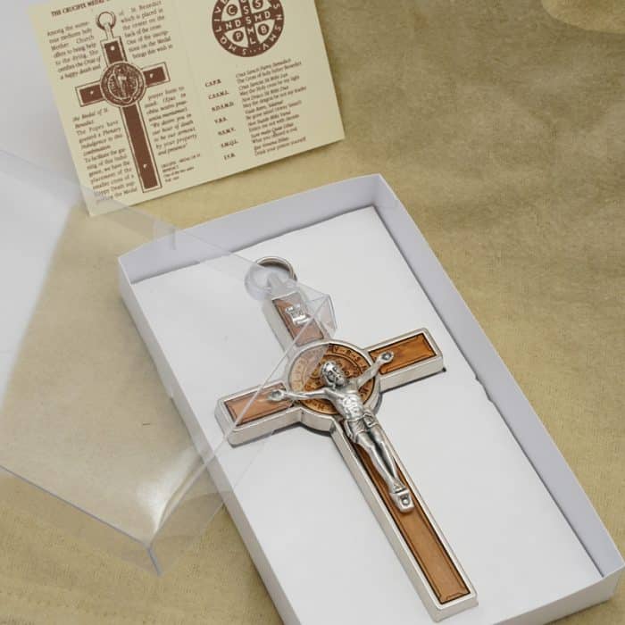 合金圣本笃十字架带圣牌橄榄木制银色-13x7cm Catholic religious art