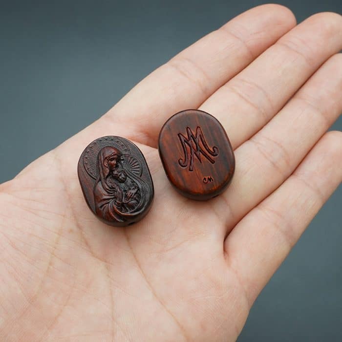 DIY双通-圣母抱耶稣-椭圆形-紫檀木-2.6cm Catholic religious art