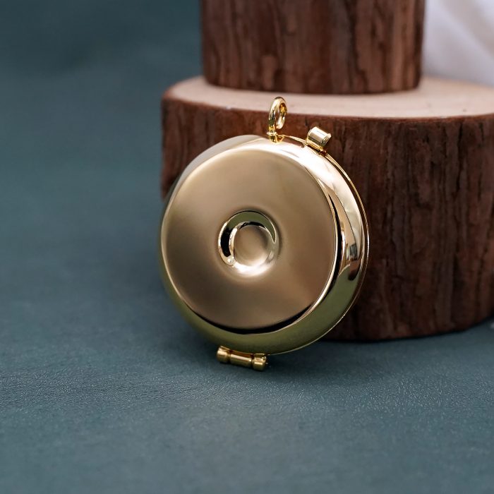 【现货】便携圣体盒- 双手图案-直径5cm Catholic religious art