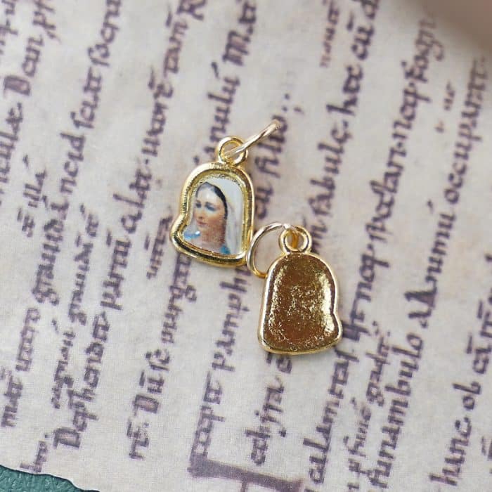 DIY小吊牌-默主哥耶梅久戈耶-锌合金-金色-1cm Catholic religious art