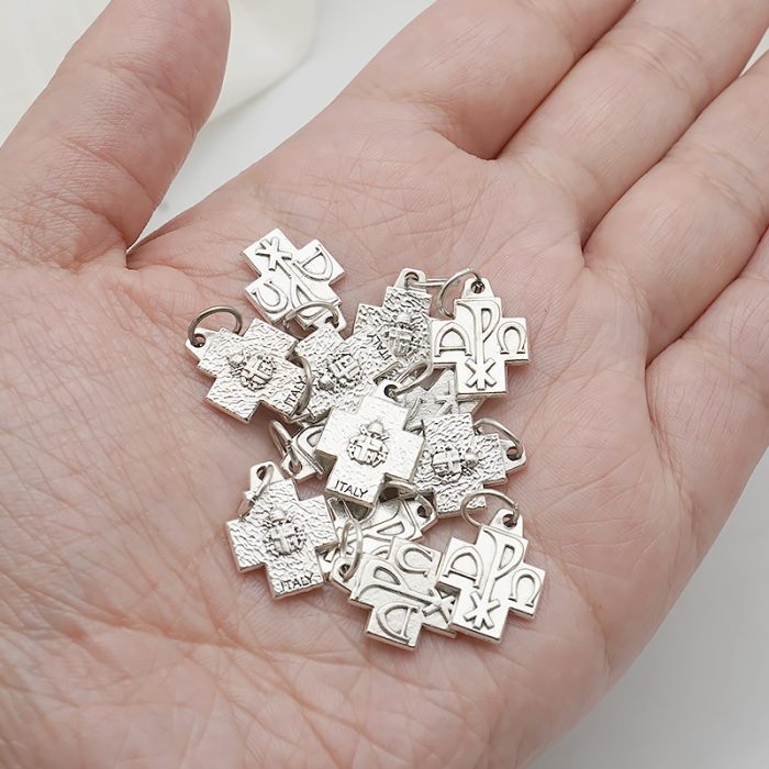 配件十字架-和平徽 镀银合金 1.3×1.2 cm Catholic religious art