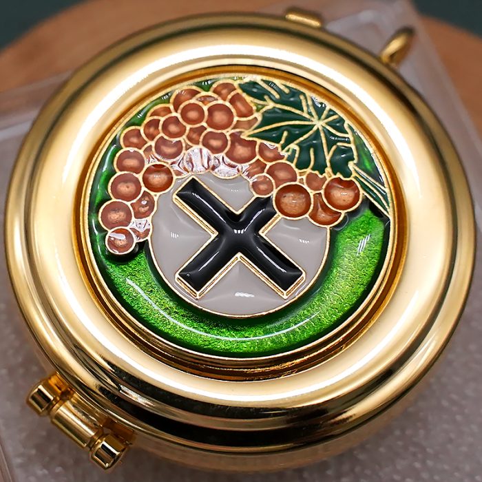 【现货】便携圣体盒-珐琅葡萄与十字-直径5cm Catholic religious art