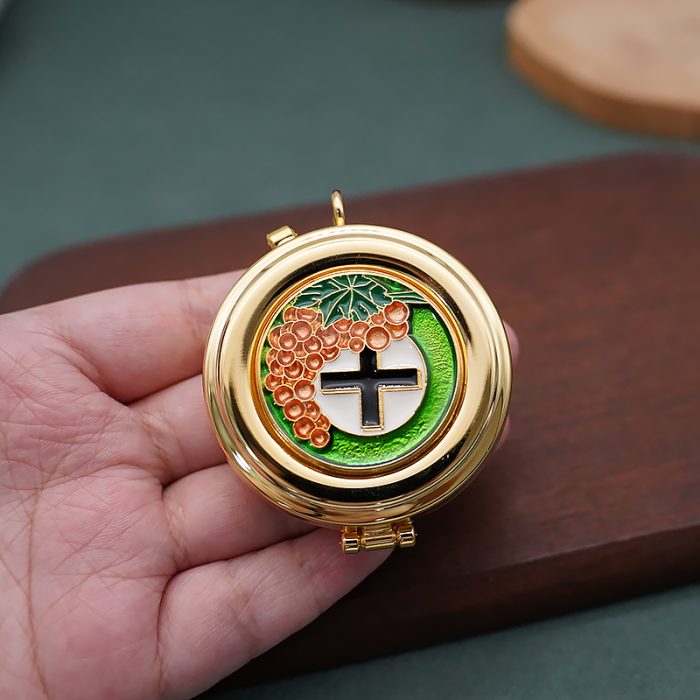 【现货】便携圣体盒-珐琅葡萄与十字-直径5cm Catholic religious art