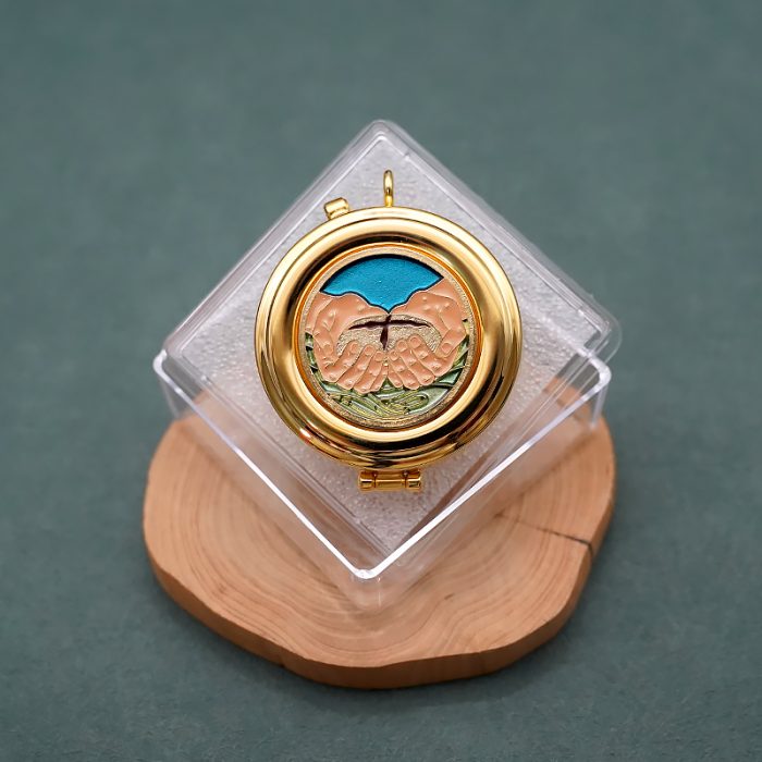 【现货】便携圣体盒-珐琅双手与面包-直径5cm Catholic religious art