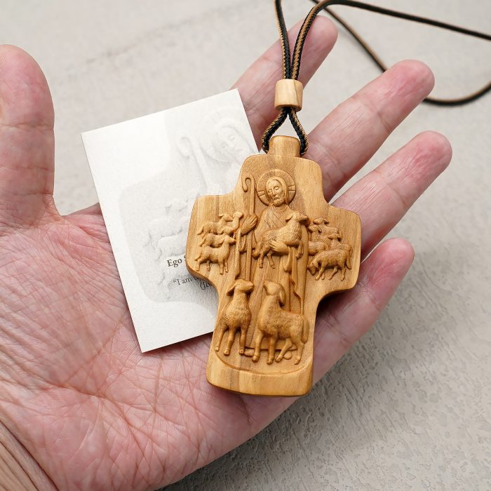 项链十字架-耶稣善牧-橄榄木（带绳）-7x5cm Catholic religious art