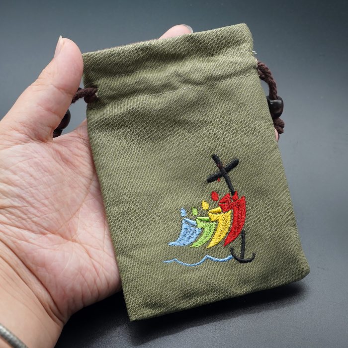 念珠包-2025禧年-刺绣抽拉绳-军绿色-13.3x10cm Catholic religious art