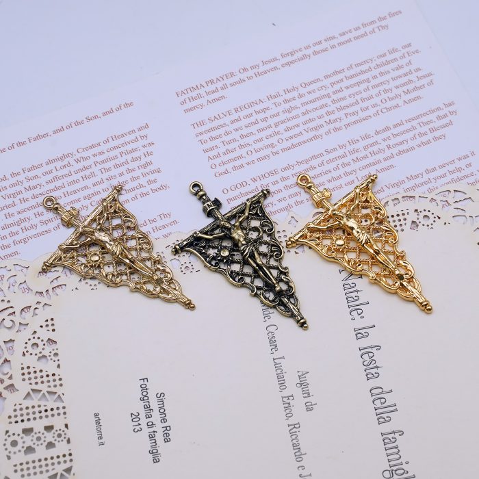 DIY十字架-复古镂空-黄铜-4.1x3.1cm Catholic religious art