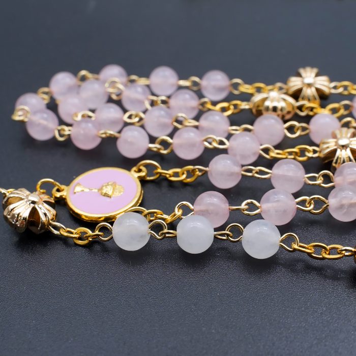 玫瑰念珠-初领圣体-粉水晶配白玉髓-6mm Catholic religious art