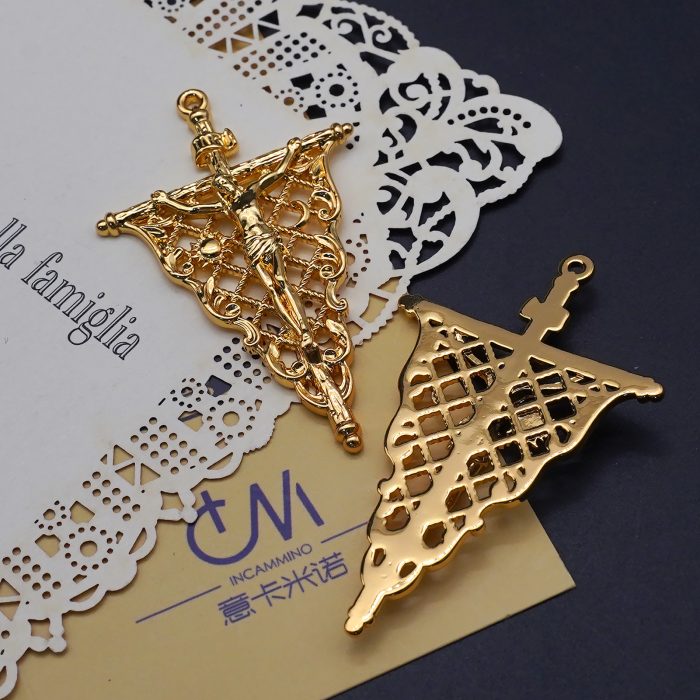 DIY十字架-复古镂空-黄铜-4.1x3.1cm Catholic religious art