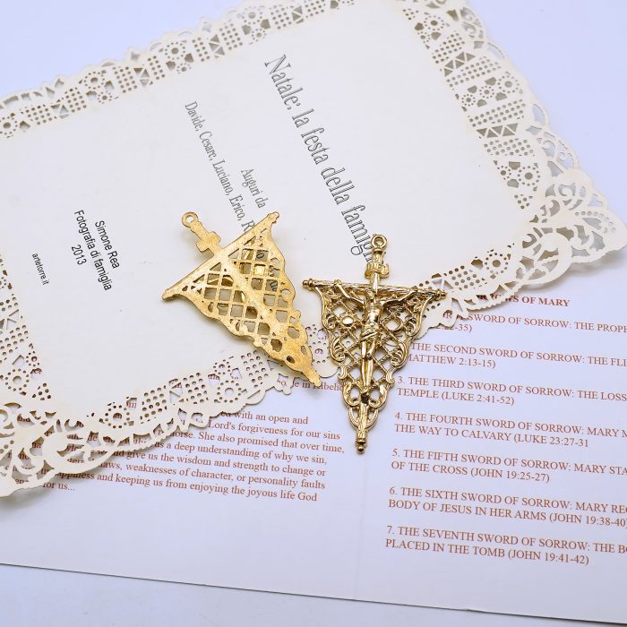 DIY十字架-复古镂空-黄铜-4.1x3.1cm Catholic religious art