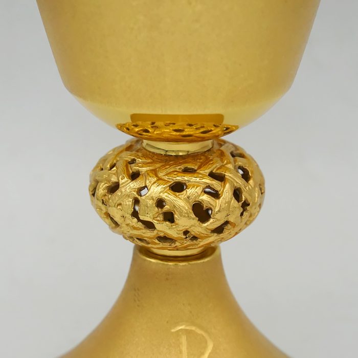 【现货】圣爵杯-金色- 口直径11.5cm-底11cm-高20.1cm Catholic religious art
