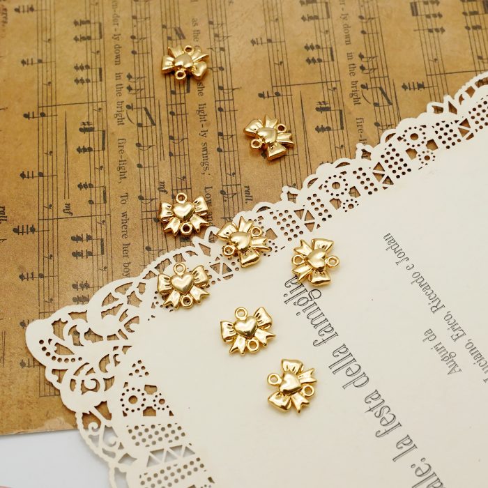 DIY双通-爱心蝴蝶结-黄铜镀18k金-0.8x1.1cm Catholic religious art