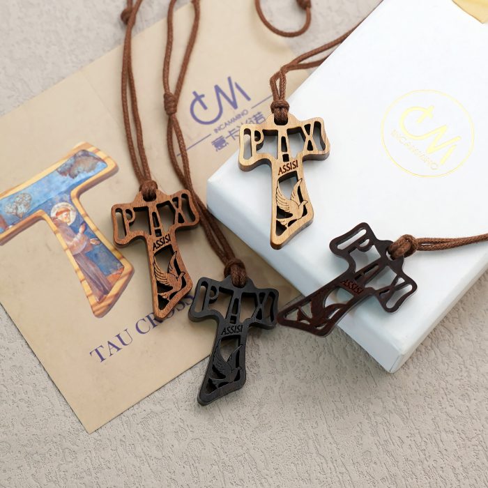 TAU十字架-镂空-圣方济各-黑檀紫檀橄榄木花梨木-3.7x2.4cm Catholic religious art