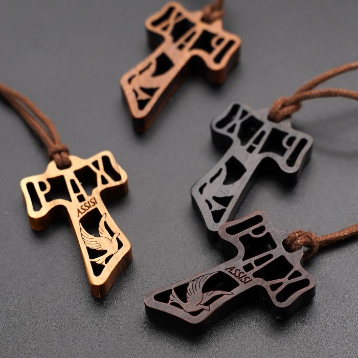 TAU十字架-镂空-圣方济各-黑檀紫檀橄榄木花梨木-3.7x2.4cm Catholic religious art