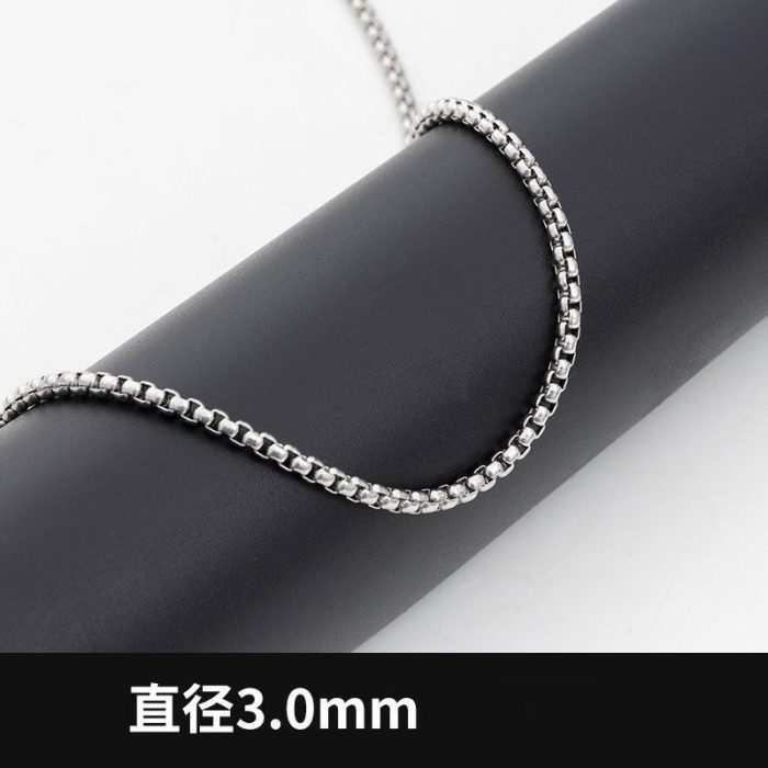 3.0银色方珍珠钛钢链 Catholic religious art