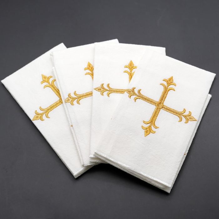 Corporal Cloth - Gothic Cross - Embroidered - 44.5x25cm (Set of 4) Catholic religious art