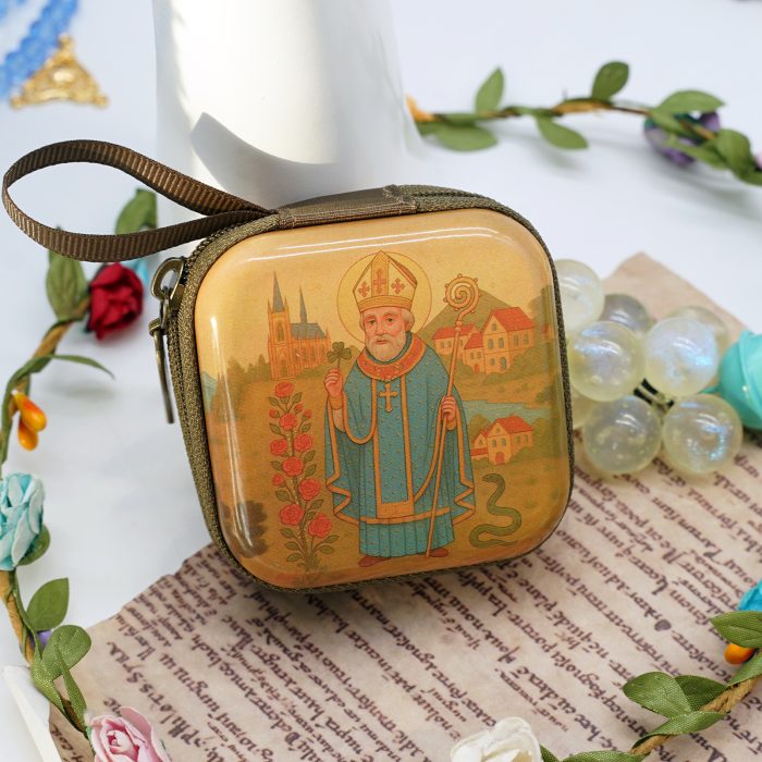 Rosary Case - St. Patrick (Bishop) - Metal - Zipper - 7x7x3.3cm Catholic religious art