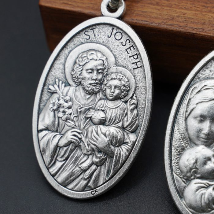 钥匙扣-若瑟+家庭-4cm Catholic religious art