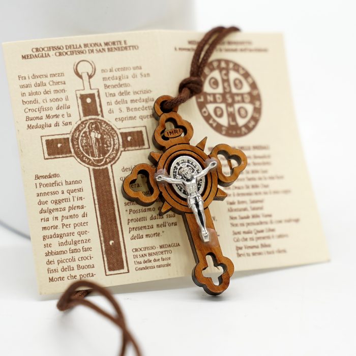 十字架-圣本笃-橄榄木-穿孔设计-椭圆圣牌-带挂绳-4.2x2.8cm Catholic religious art