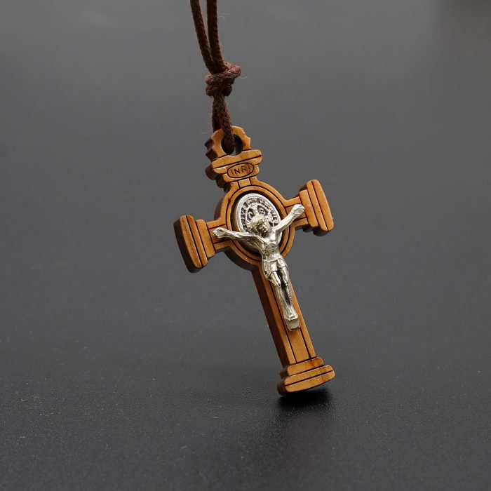 十字架-圣本笃-橄榄木-哥特式-带挂绳带卡片带包装袋-4x2.5cm Catholic religious art