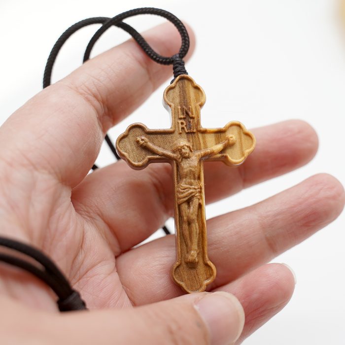 十字架项链-橄榄木-自然巧克力纹-5.5cm-绳长70cm Catholic religious art