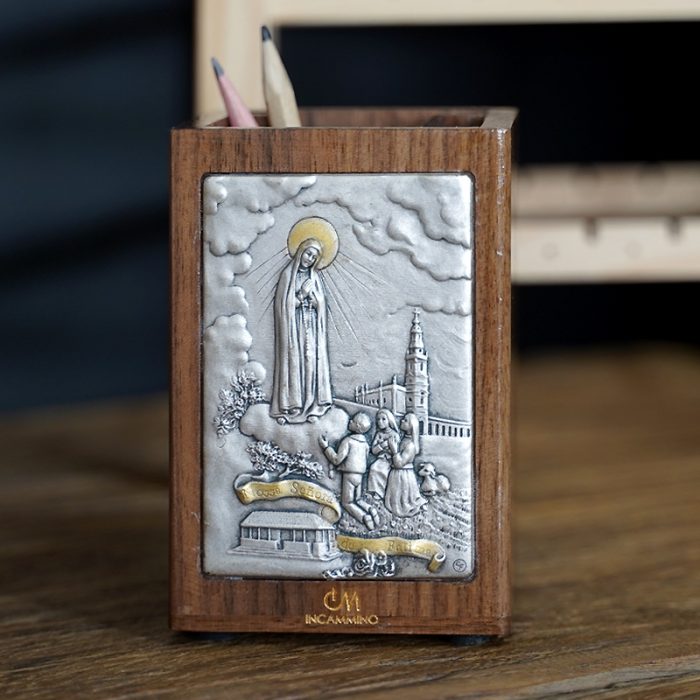 笔筒-浮雕圣像-法蒂玛-胡桃木特制纪念款-11x7.5x7.5cm Catholic religious art
