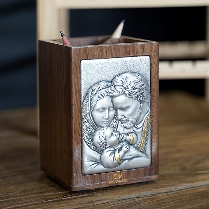 笔筒-浮雕圣像-圣家三口-胡桃木特制纪念款-11x7.5x7.5cm Catholic religious art
