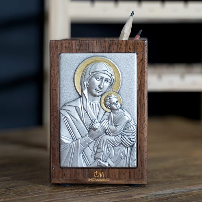 笔筒-浮雕圣像-圣母抱子-胡桃木特制纪念款-11x7.5x7.5cm Catholic religious art